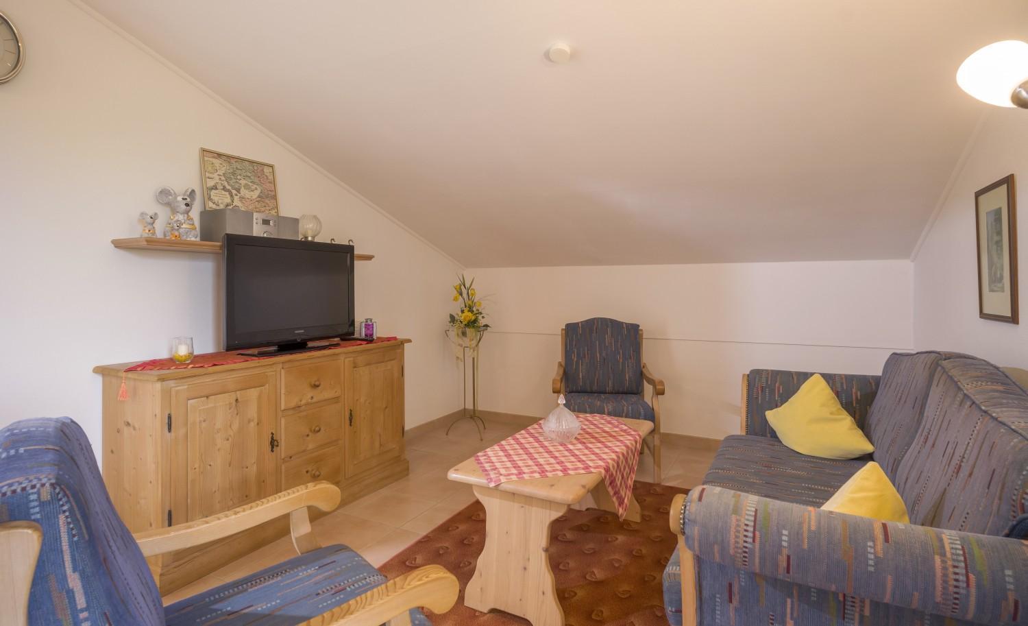 3 Sterne Komfortable Ferienwohnung Mit Einem Traum Blick Zu Den Bergen Sauna Spielzimmer Kueche Garage 27 Oberaudorf Exterior photo